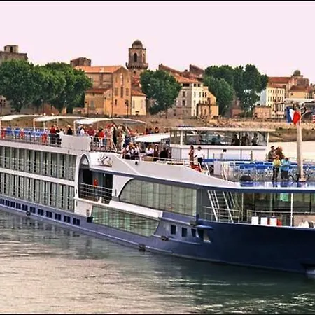 Hotelships Holland - HS Leonora - Messe Hotel Düsseldorf 4*