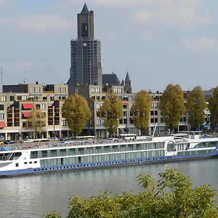Hotelships Holland - HS Leonora - Messe Hotel Düsseldorf Hotel 4*