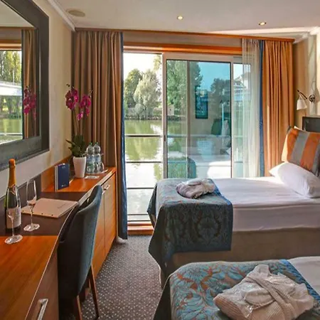 Hotel Hotelships Holland - HS Leonora - Messe Hotel Düsseldorf Düsseldorf