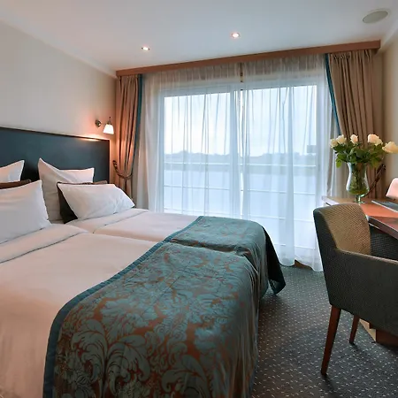 Hotelships Holland - HS Leonora - Messe Hotel Düsseldorf