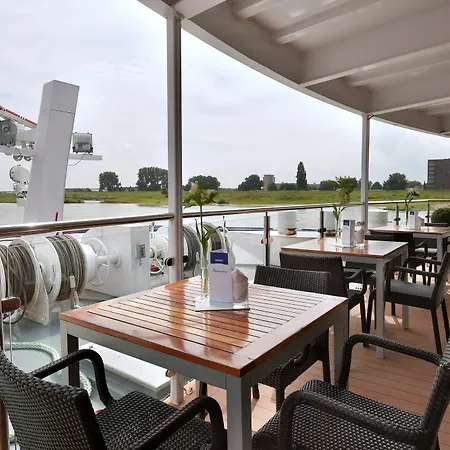 Hotelships Holland - HS Leonora - Messe Hotel Düsseldorf Hotel